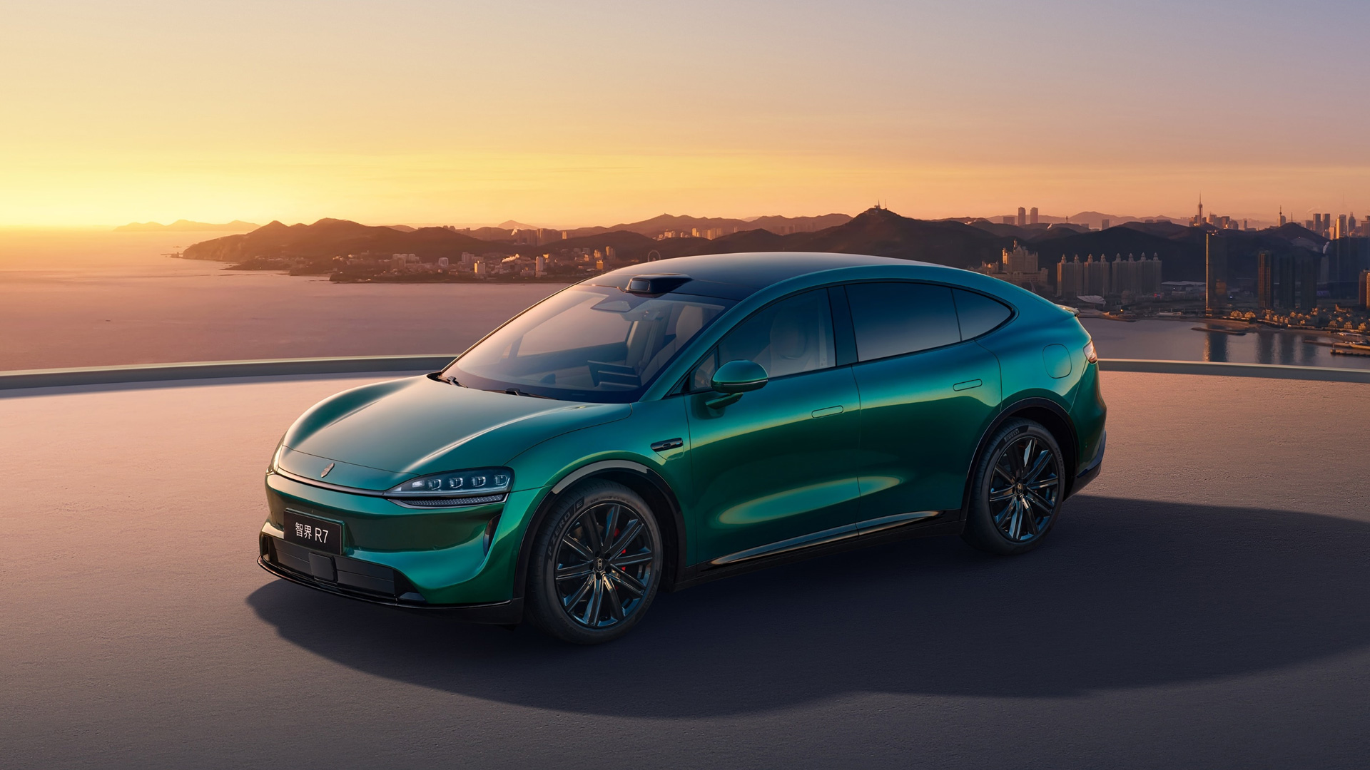 Luxeed R7 PHEV. Екстер'єр